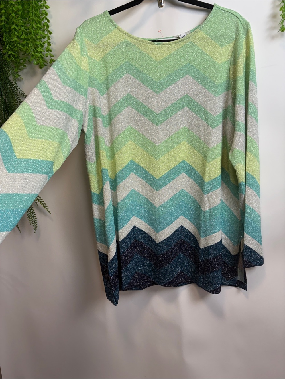 Susan Graver Glitter Chevron Long-Sleeve Top in Mint, Teal & Navy